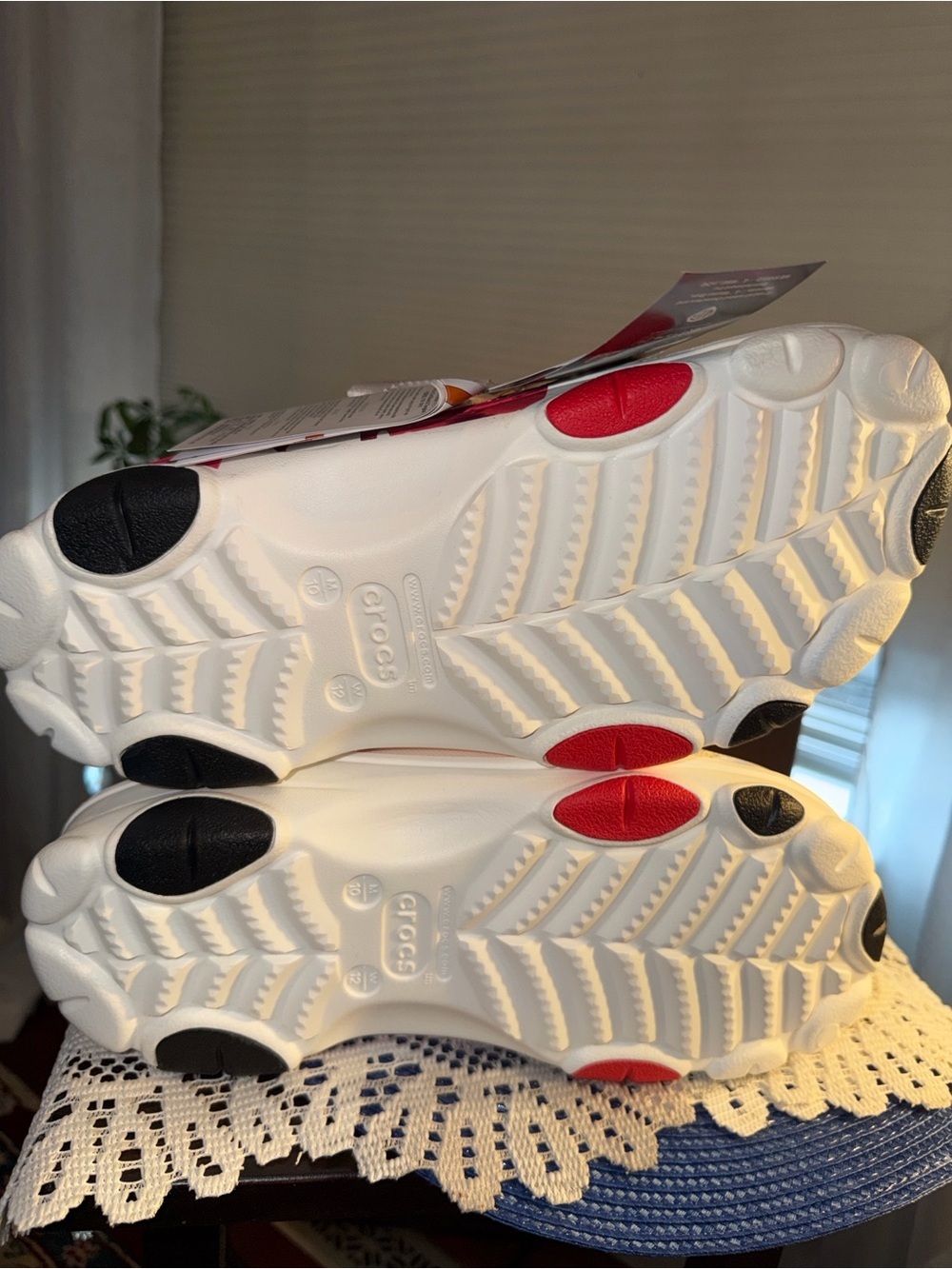 Crocs IT Pennywise All-terrain Clogs. Horror Movie Collector - Picture 7 of 7